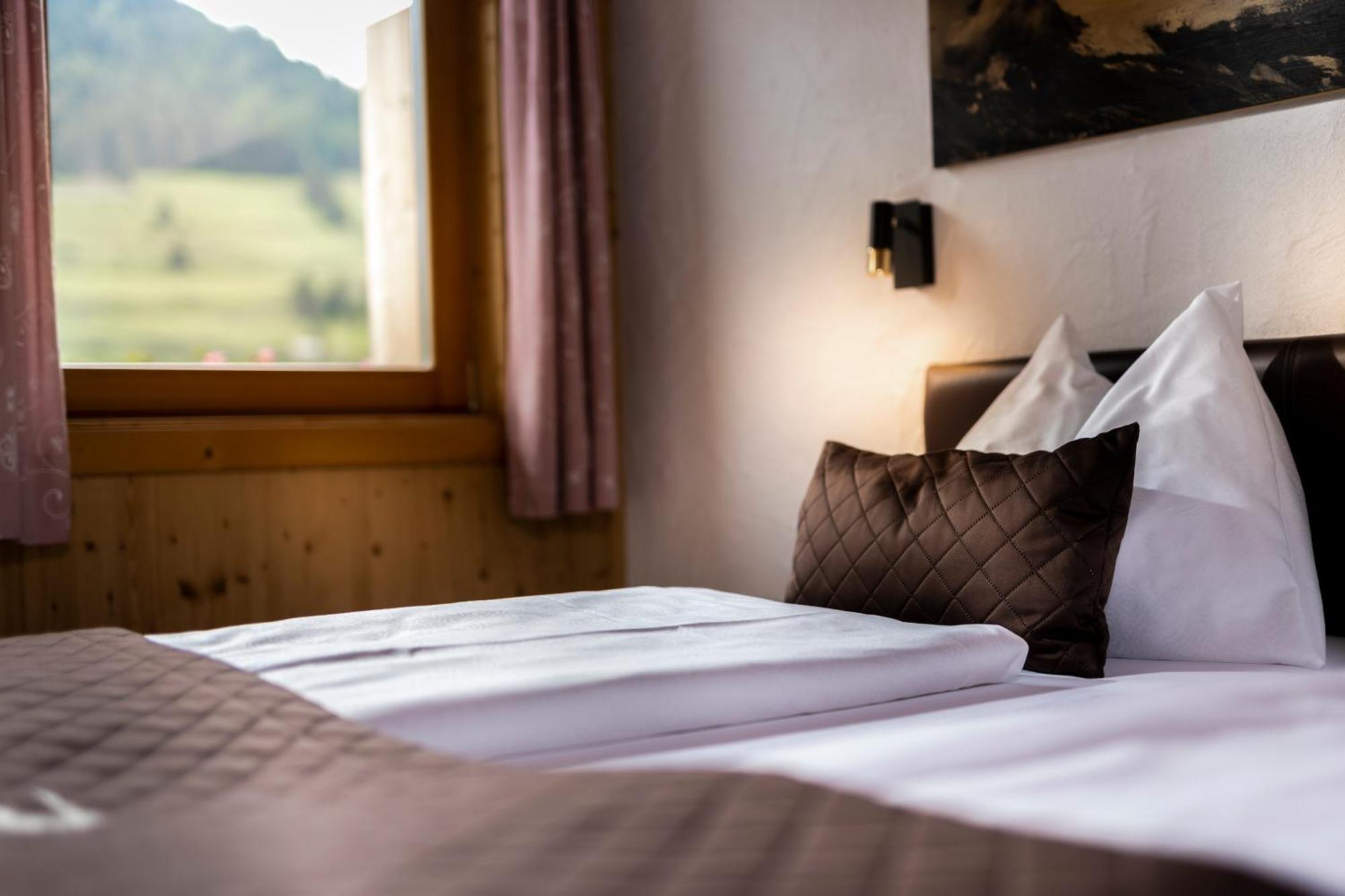 Gamsalm Aparthotel Kals-am Großglockner Exteriör bild