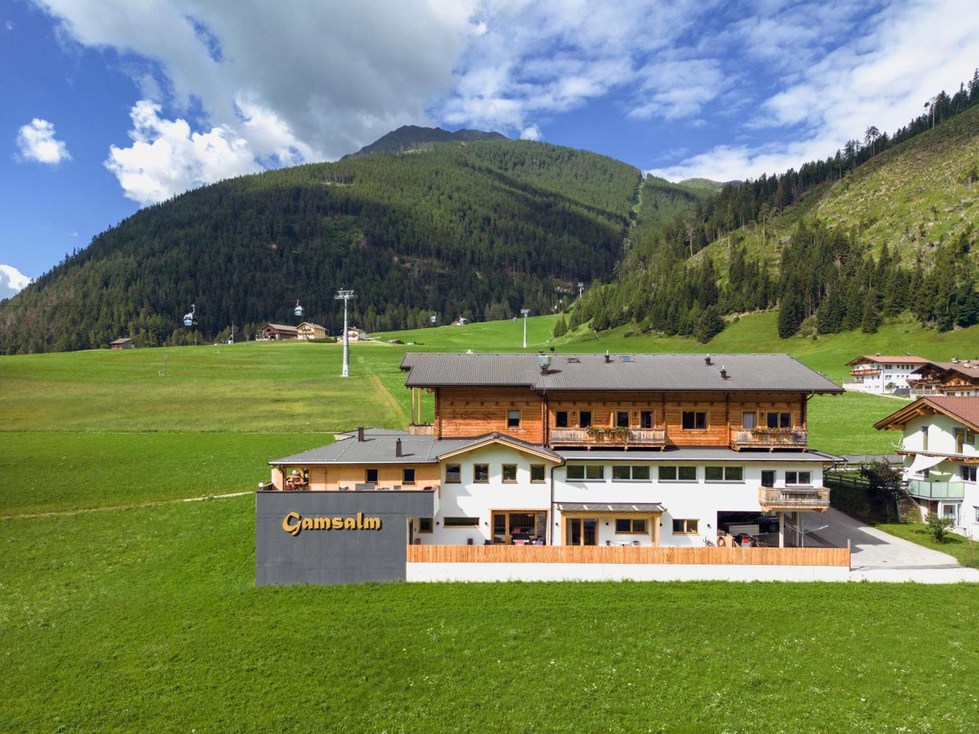 Gamsalm Aparthotel Kals-am Großglockner Exteriör bild