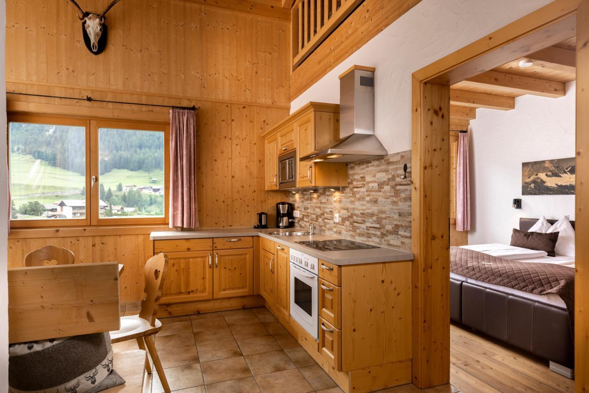 Gamsalm Aparthotel Kals-am Großglockner Exteriör bild